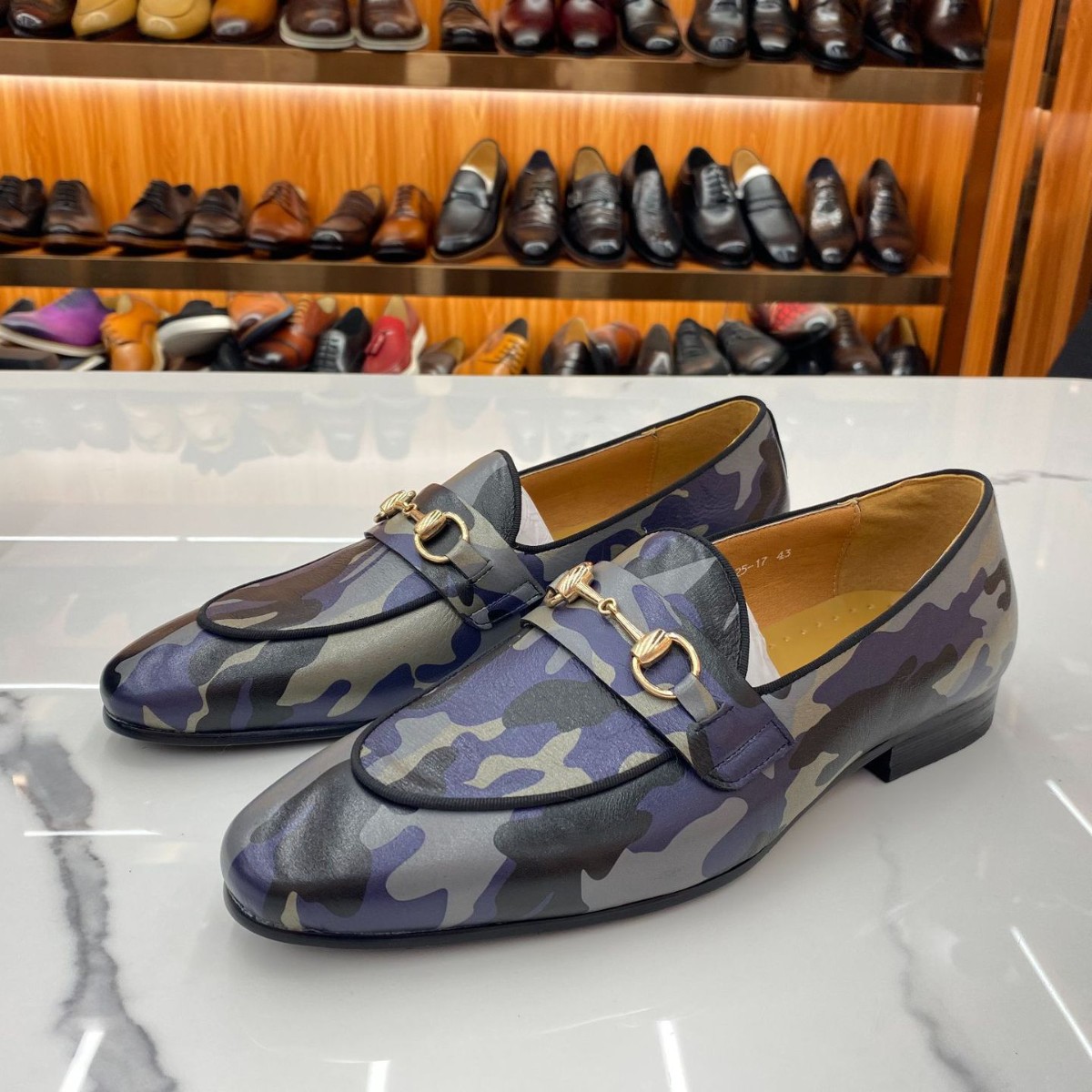 Men's Faux Leather Horsebit Lo - Men'S Shoes Crocs avaliação e preço