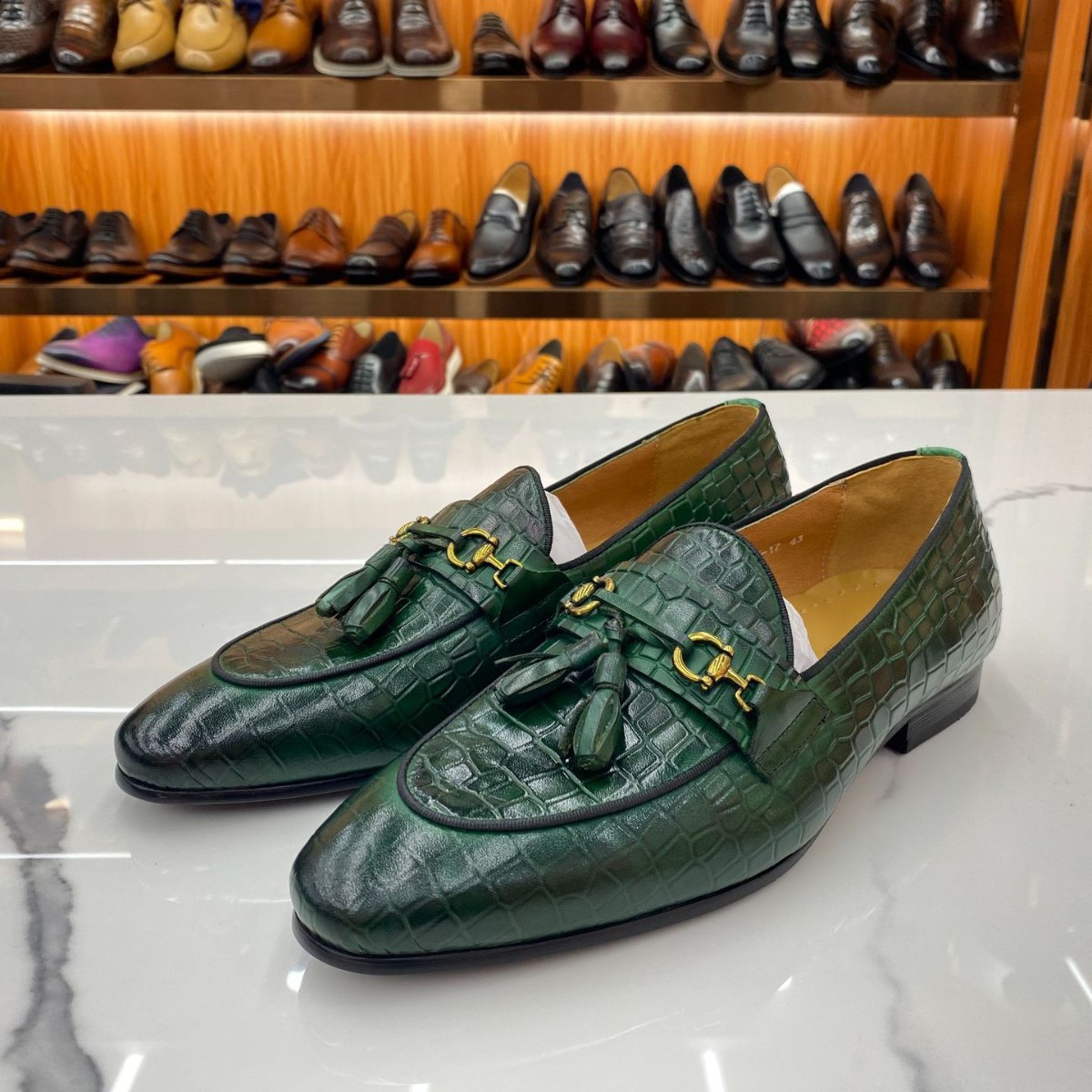 Men's Faux Leather Horsebit Lo - Men'S Shoes Crocs avaliação e preço