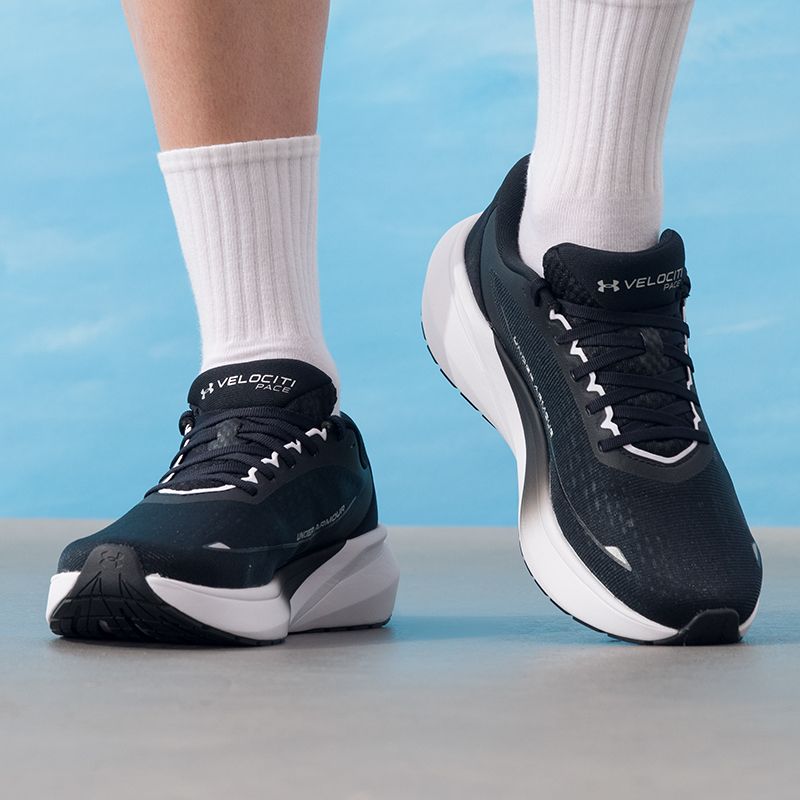 Under Armour Men's Sports Shoe - Men Shoes Under Armour avaliação e preço