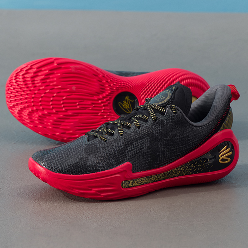 Under Armour Men's Basketball  - Men Shoes Under Armour avaliação e preço
