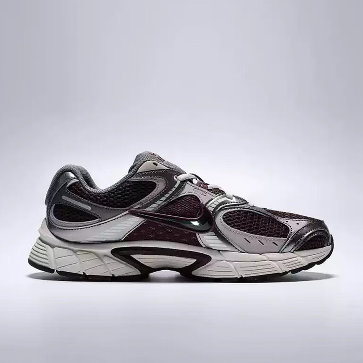 Nike Genuine V5 RNR Men's Ligh - Men'S Shoes V5 Rnr avaliação e preço