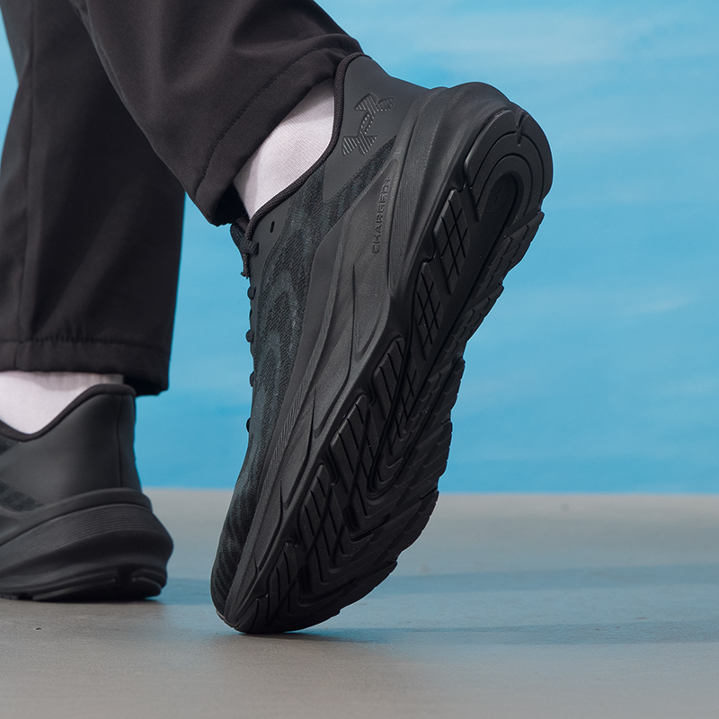 Under Armour Men's Sports Shoe - Men Shoes Under Armour avaliação e preço